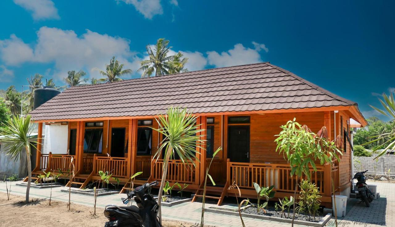 Mandalika Queen Hostel Kuta  Esterno foto